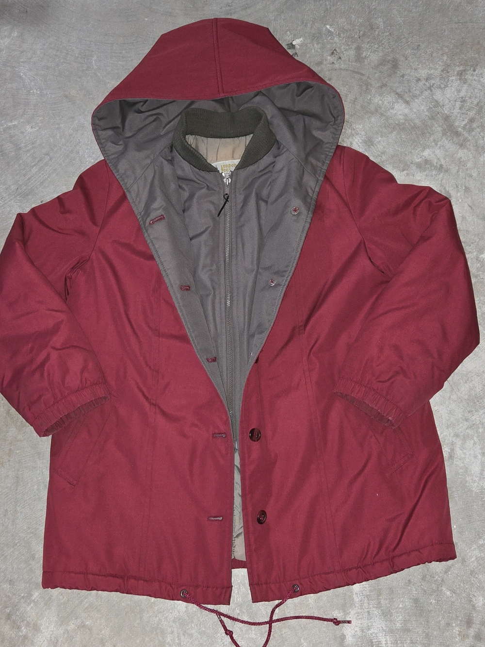 London Fog 7/8 Reg Women Red Hooded Jacket Button and Zipper Warm Winter Outdoor